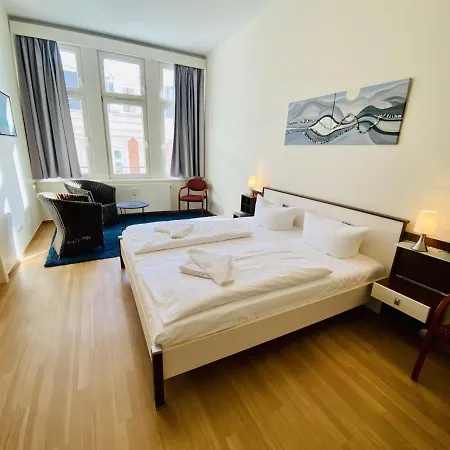 Apartment Berringer, Leuchtfeuer, Direkt An Der Promenade Rostock